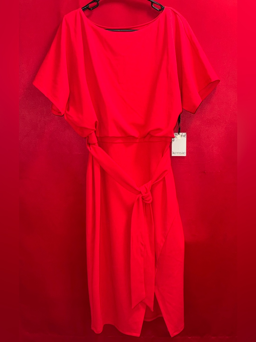 ❤️#658-NWT- Stunning “kensie” Vibrant Red Midi Dress with Tie Waist Size 14